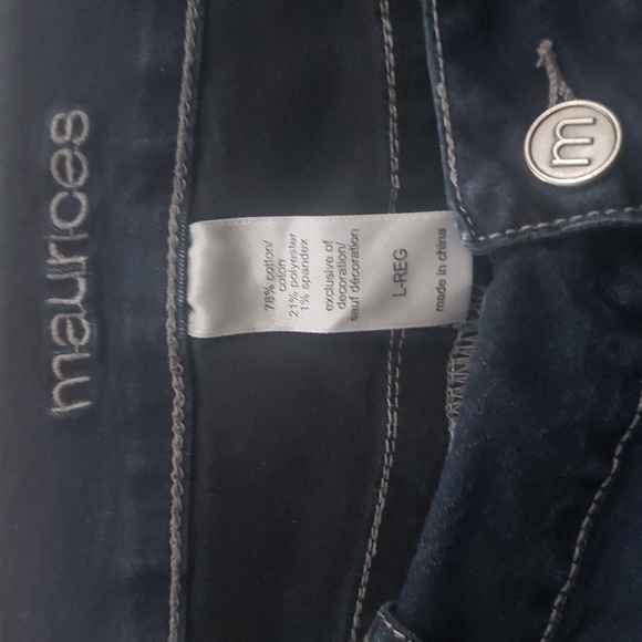 Jeans - Picture 3 of 4